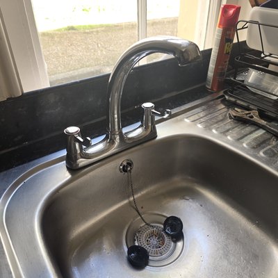 Kitchen tap after repair